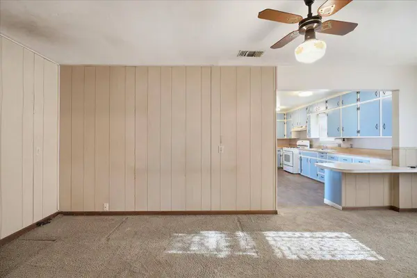 705 11th Street, Shallowater, TX 79363