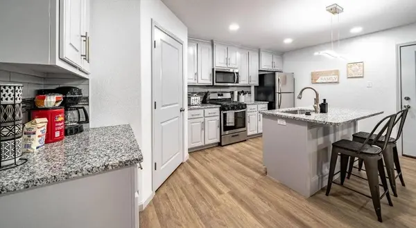 1206 N Evanston Avenue, Lubbock, TX 79416