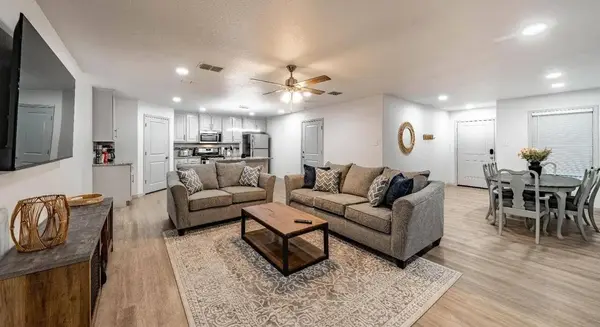 1206 N Evanston Avenue, Lubbock, TX 79416
