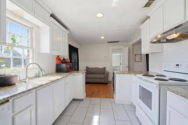 2601 30th Street, Lubbock, TX 79410
