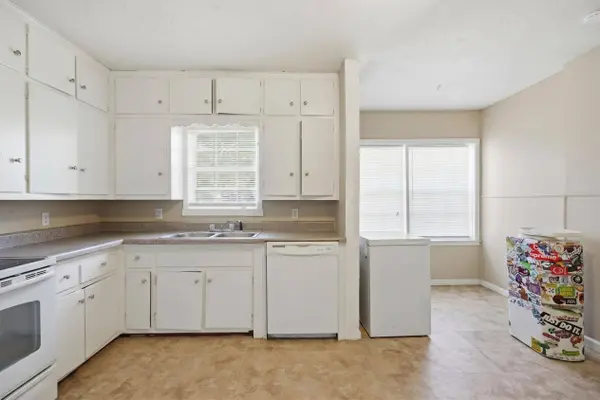 3601 33rd Street, Lubbock, TX 79410