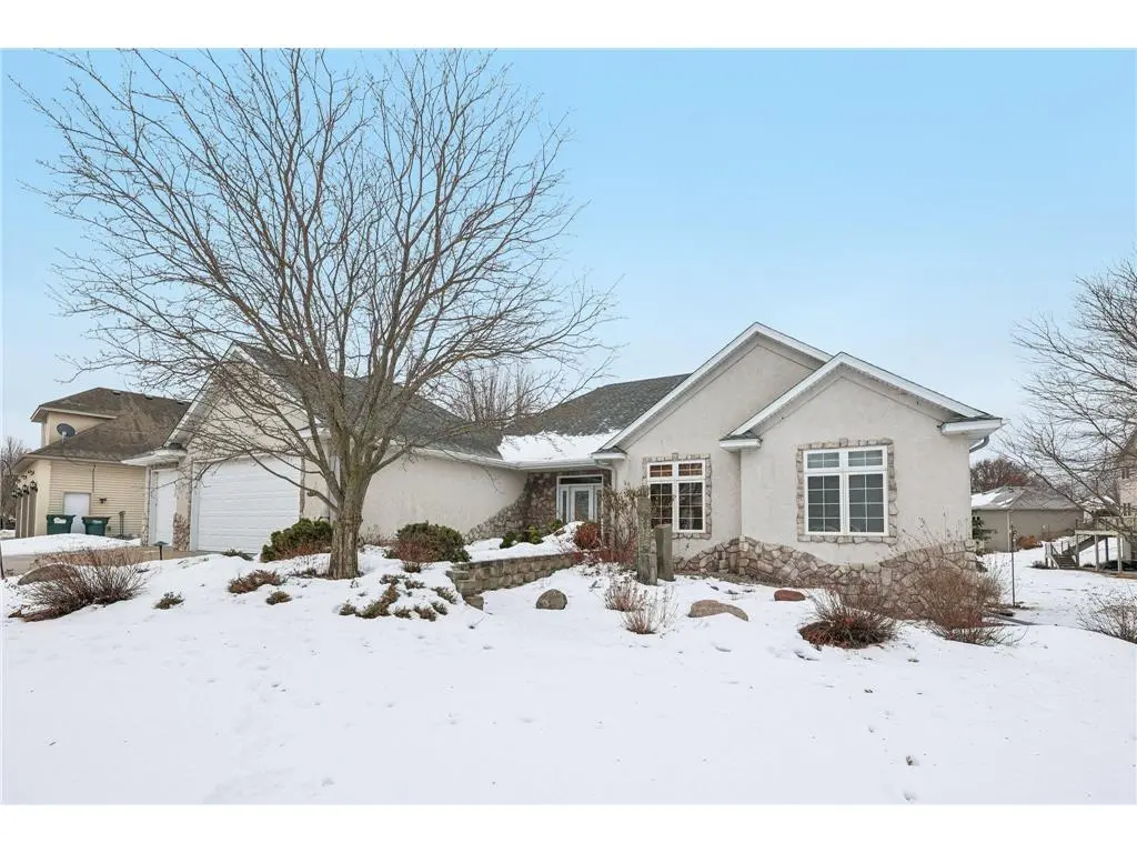 10590 Alamo St NE, Blaine, MN 55449-5671
