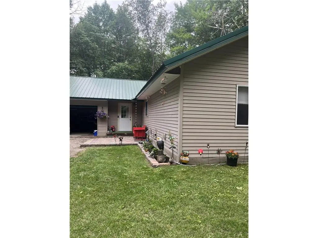 51460 189th Ave, Mcgregor, MN 55760-4640