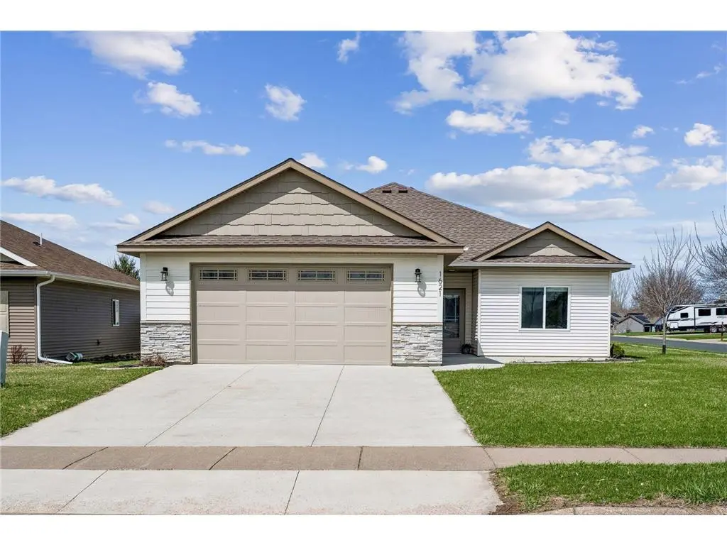 1621 11th Street NE, Buffalo, MN 55313