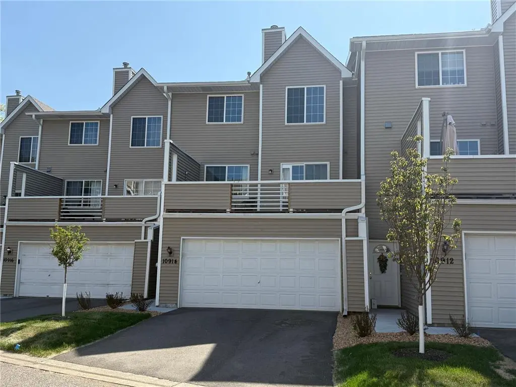 10914 Johnson Street NE #7, Blaine, MN 55434-3776
