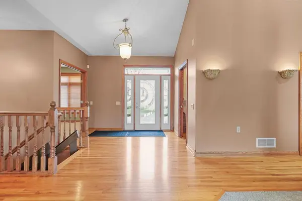 10590 Alamo St NE, Blaine, MN 55449-5671