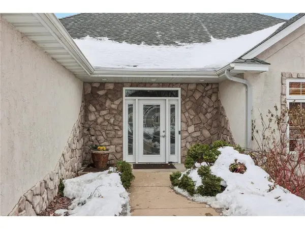 10590 Alamo St NE, Blaine, MN 55449-5671