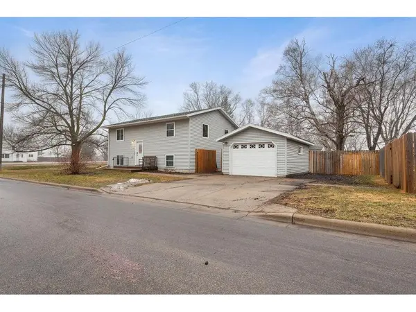 331 Western Ave S, Watkins, MN 55389-4524