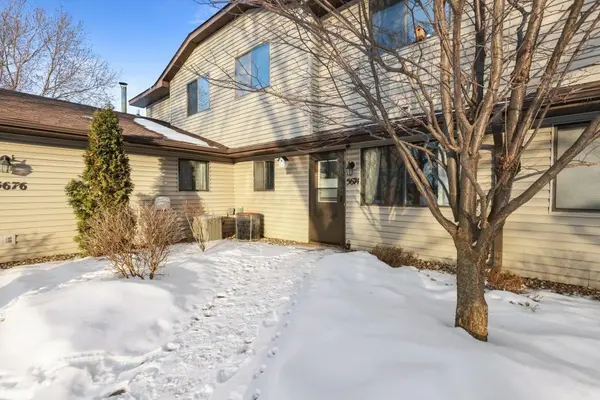 5674 Brandlwood Ct #54, St Paul, MN 55110-2294