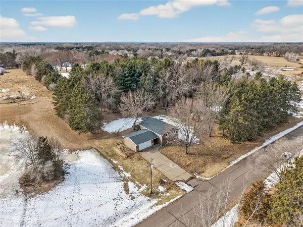20236 Killdeer St NW, Cedar, MN 55011-9396