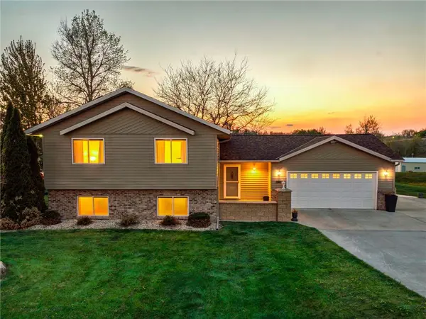 5916 Galaxy Rd, St Augusta, MN 56301-8915