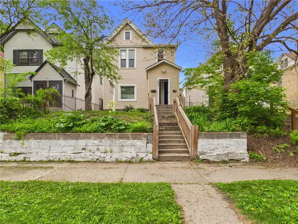 2633 NE Taylor St, Minneapolis, MN 55418-2941