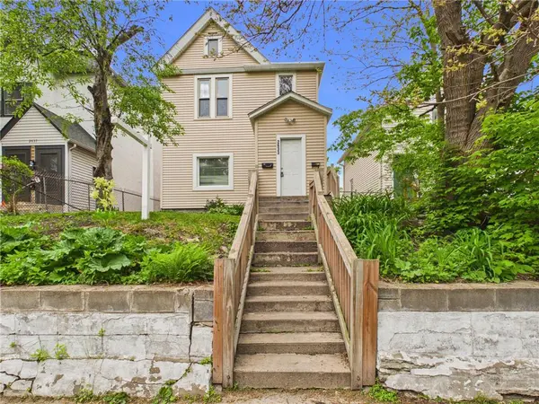 2633 NE Taylor St, Minneapolis, MN 55418-2941