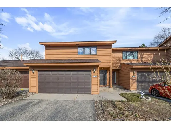 5413 Upper 147th St W, Apple Valley, MN 55124-6652