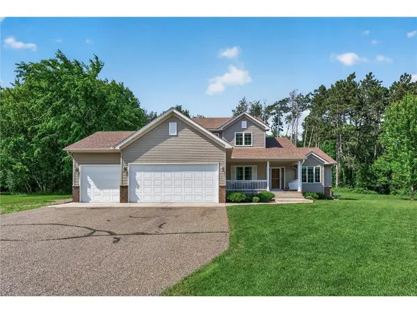 2255 146th Ave NE, Ham Lake, MN 55304-4572