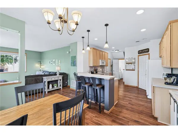 17107 Monroe Ct NW, Elk River, MN 55330-4304