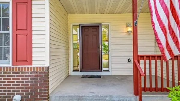 29673 Shoreview Cir, Lindstrom, MN 55045-7029