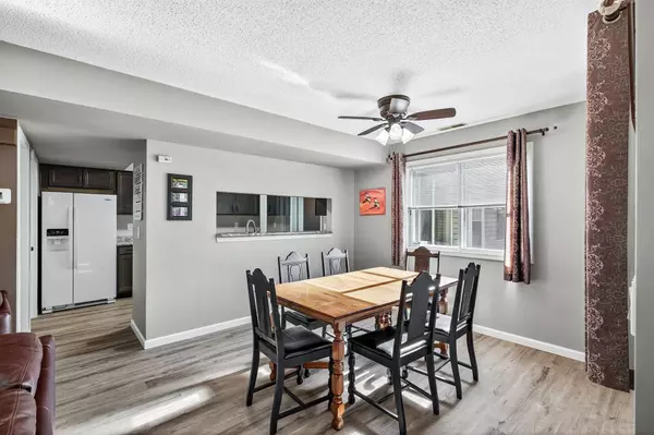 15880 Griffon PATH, Apple Valley, MN 55124