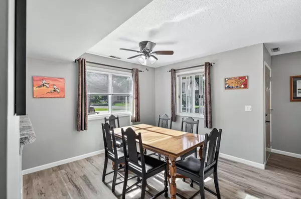 15880 Griffon PATH, Apple Valley, MN 55124