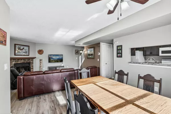 15880 Griffon PATH, Apple Valley, MN 55124