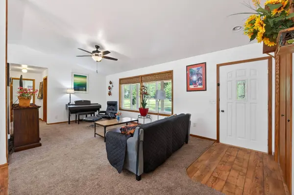 11462 42nd ST SE, Clear Lake, MN 55319