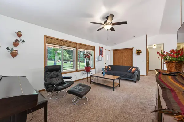 11462 42nd ST SE, Clear Lake, MN 55319