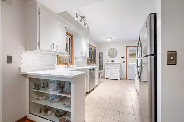 4672 Gettysburg AVE N, New Hope, MN 55428