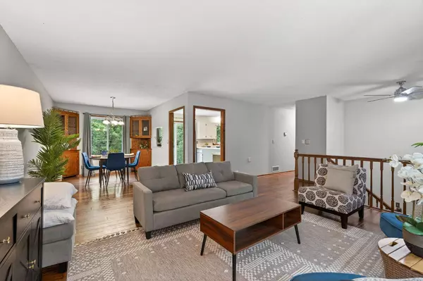 7708 Zealand AVE N, Brooklyn Park, MN 55445