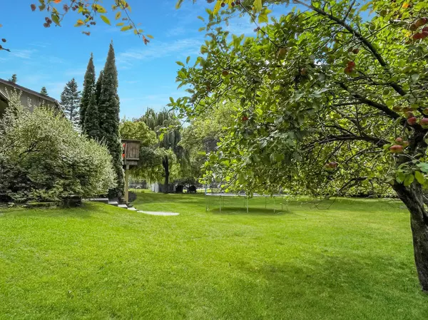 2835 Laurel ST S, Cambridge, MN 55008