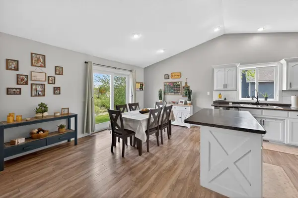 751 Morrison AVE S, Annandale, MN 55302
