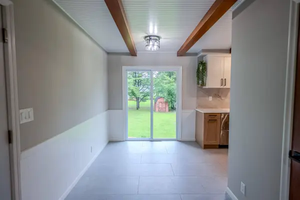 8679 Rich RD, Bloomington, MN 55437