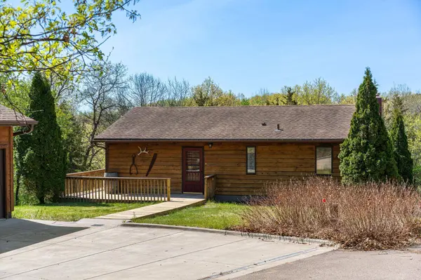 549 Upper 216th AVE, Somerset, WI 54025