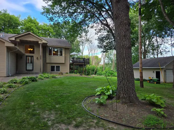 440 Grove RD, Wyoming, MN 55092