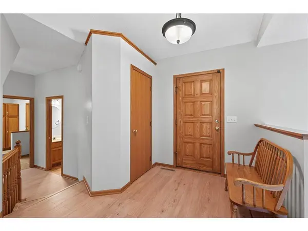 600 Lyman Blvd, Chanhassen, MN 55317-8648