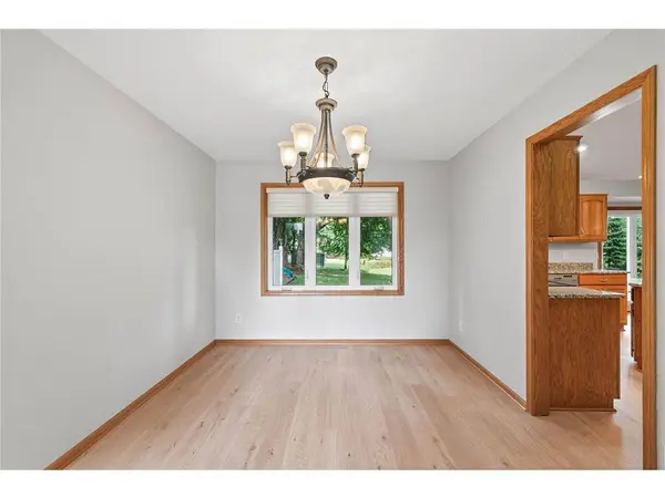 600 Lyman Blvd, Chanhassen, MN 55317-8648