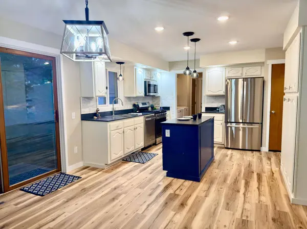 140 Nelson AVE, Dresser, WI 54009