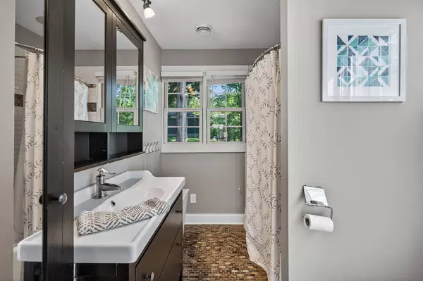 16560 Dunkirk AVE SW, Prior Lake, MN 55372