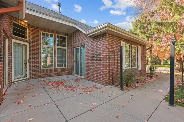 1603 Hunter Hill RD, Hudson, WI 54016
