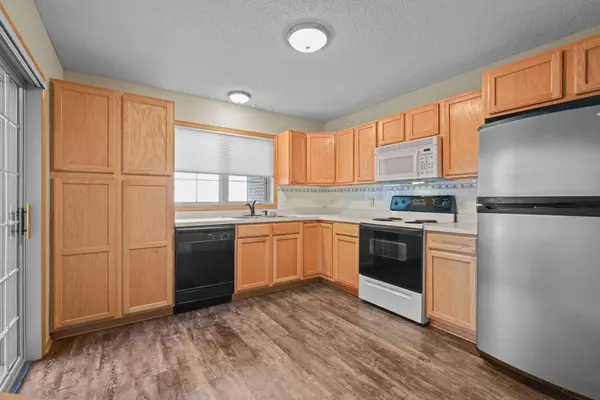 1603 Hunter Hill RD, Hudson, WI 54016