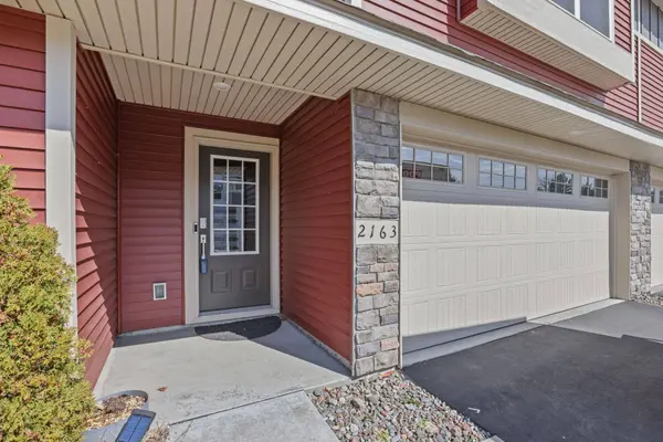 2163 Bay DR, Lino Lakes, MN 55038