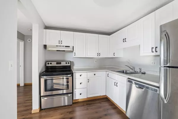 78 10th ST E #1802, Saint Paul, MN 55101