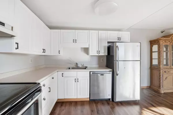 78 10th ST E #1802, Saint Paul, MN 55101