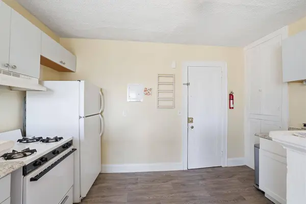 286 Van Buren AVE #6, Saint Paul, MN 55103