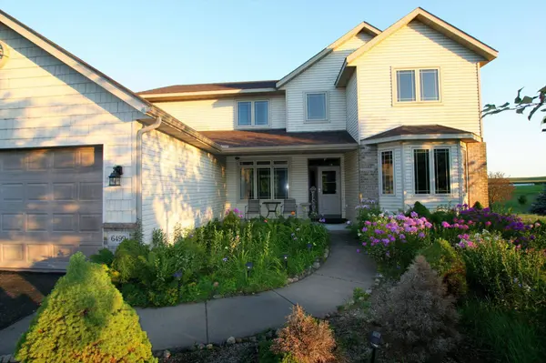 6499 160th ST E, Hastings, MN 55033