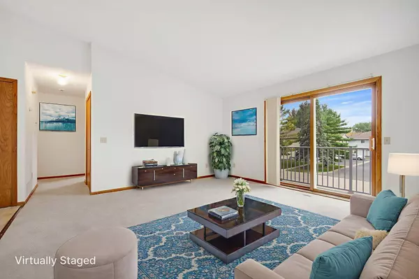 3304 Greenbrier ST #3304C, Vadnais Heights, MN 55127