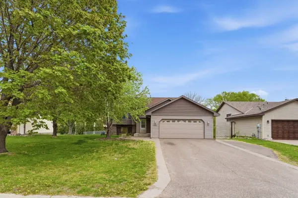 6566 Black Duck DR S, Circle Pines, MN 55014