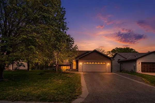 6566 Black Duck DR S, Circle Pines, MN 55014