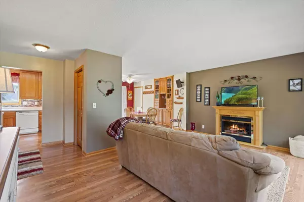 6551 132nd ST N, Hugo, MN 55110