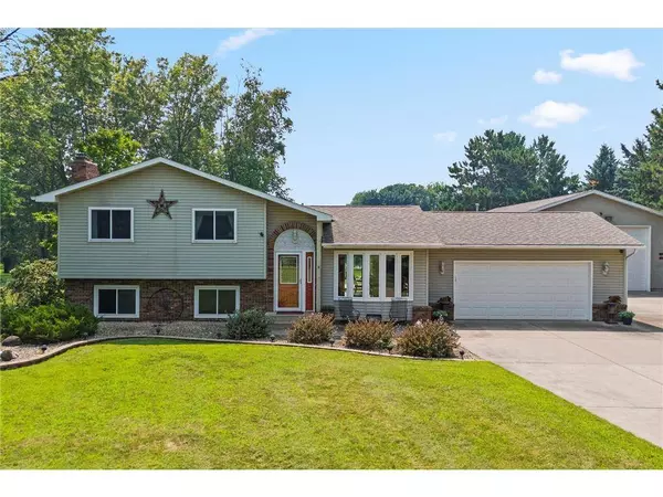 132nd St N, St Paul, MN 55110