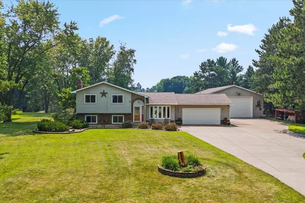 6551 132nd ST N, Hugo, MN 55110